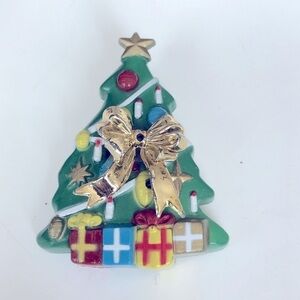Christmas Tree Presents Gifts‎ Pin Brooch Holidays
